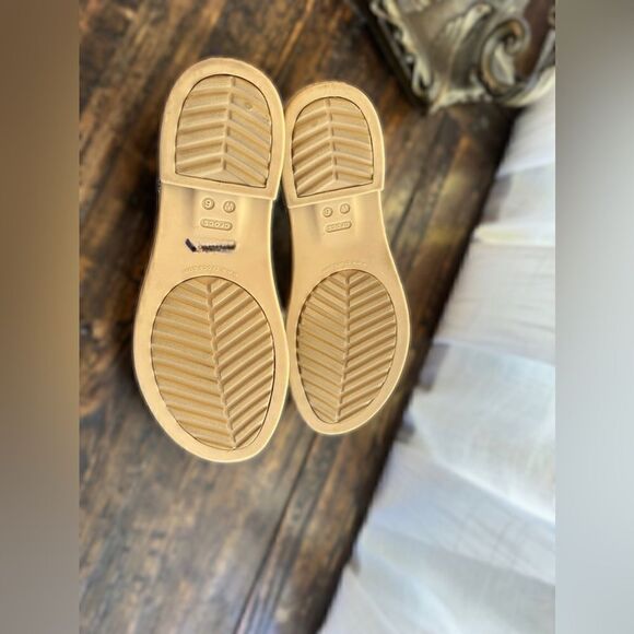 CROCS Tulum Open Toe Flat Gray Snake 3-Strap Flat Sandals Size 6 - Picture 12 of 12